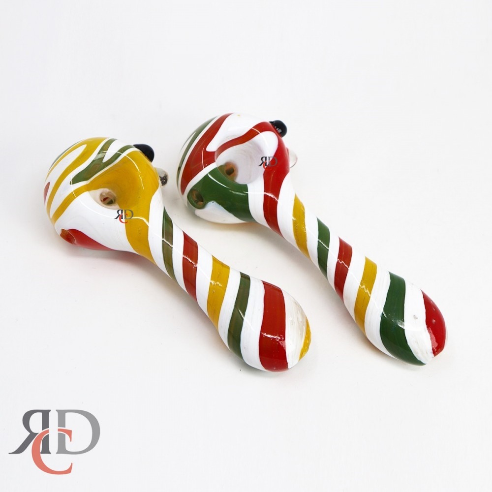 GLASS PIPE OUTSIDE RASTA ART GP8590 1CT